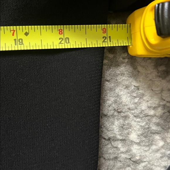 NWT Tahari Black Blazer with silver stud Detailing size 14p (Q101) - Picture 13 of 13